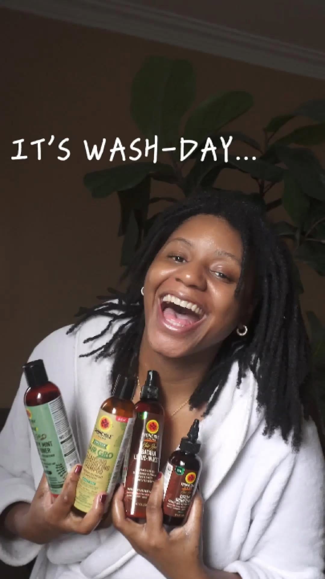 Post 4 by Tropic Isle Living® on Instagram (video)