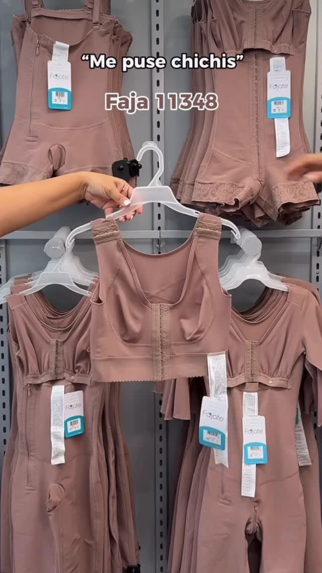 Post 2 by Siluetas perfectas on Instagram (video)