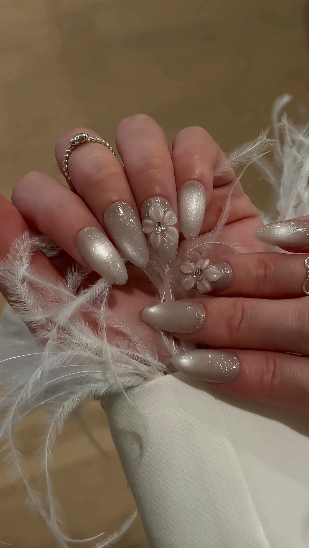 Post 6 by TANGHULU NAILS on Instagram (video)