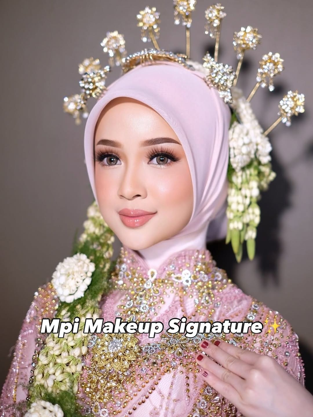 Post 8 by SITI NOVIAH on Instagram (carousel)