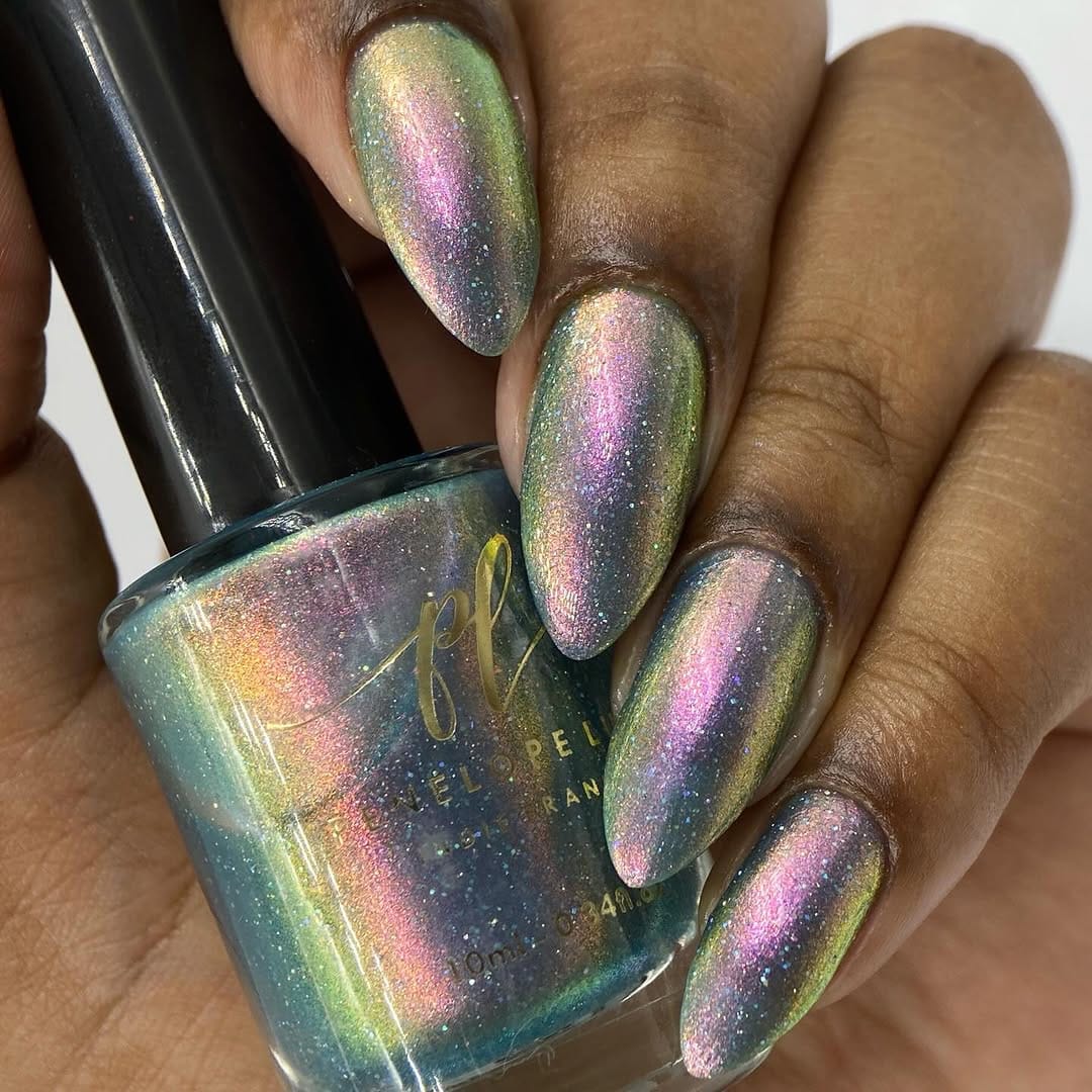 Post 4 by Esmaltes Penélope Luz on Instagram (carousel)