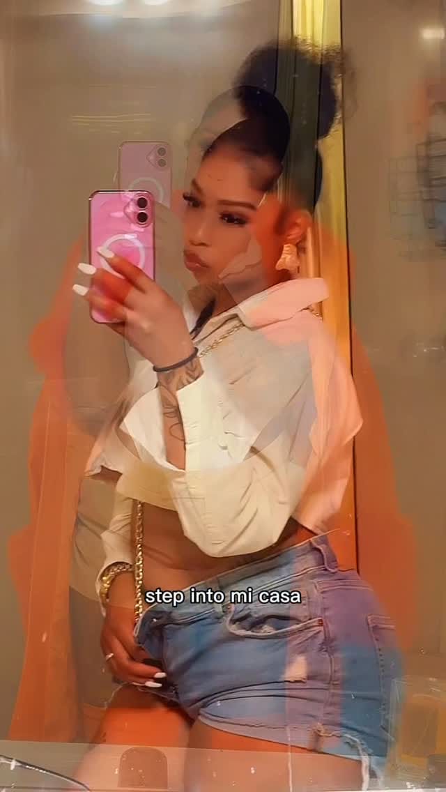 Post 6 by Chanel Dior on Instagram (video)