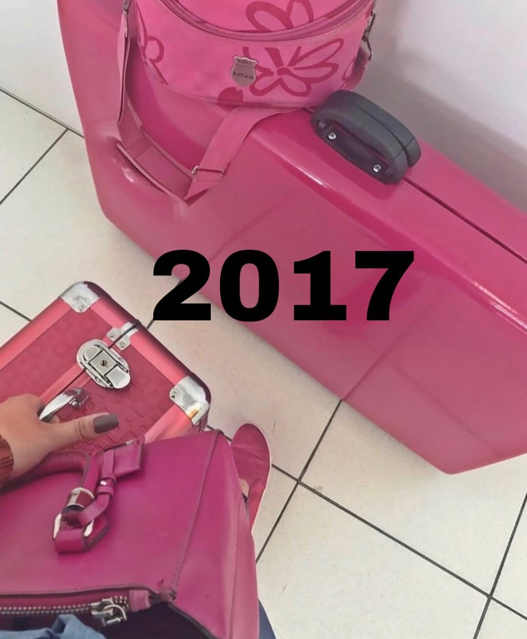 Post 9 by MAIA LASH | CÍLIOS & CURSOS on Instagram (carousel)