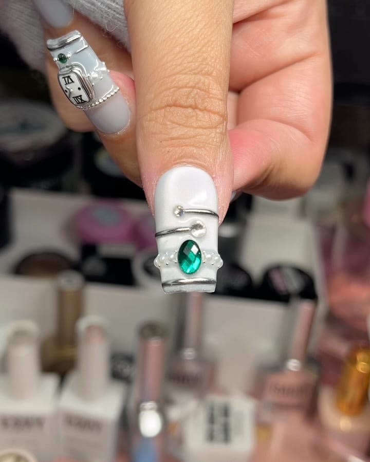Post 5 by Riss | Luxury Press On Nails on Instagram (carousel)