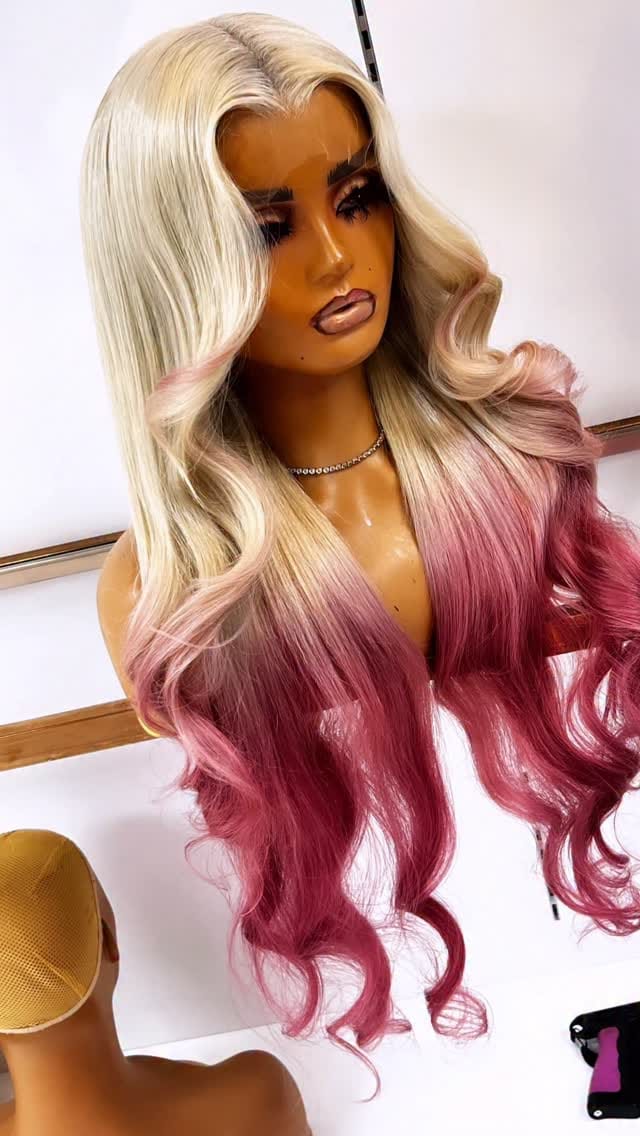 Post 10 by 🙋🏽‍♀️RICH GIRLS BEAUTY SALON💆💅 on Instagram (video)