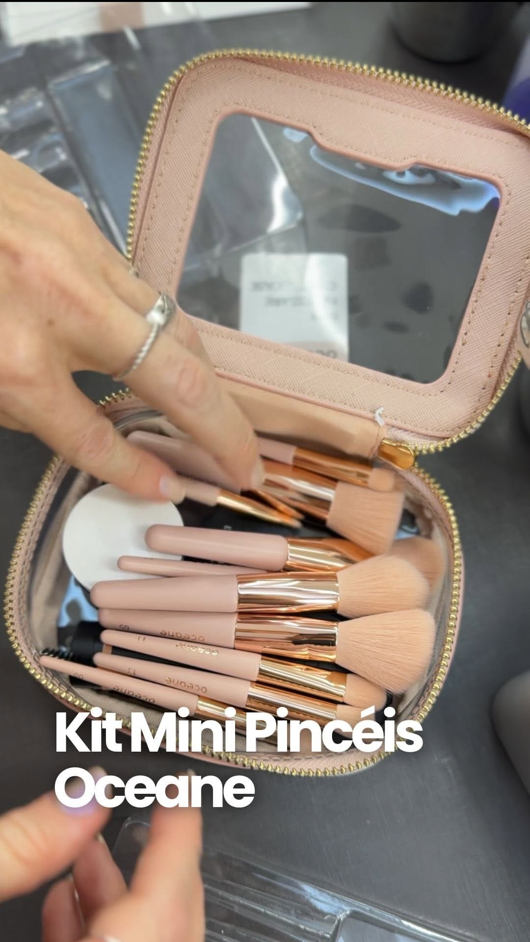 Post 6 by Faces Make Up on Instagram (video)