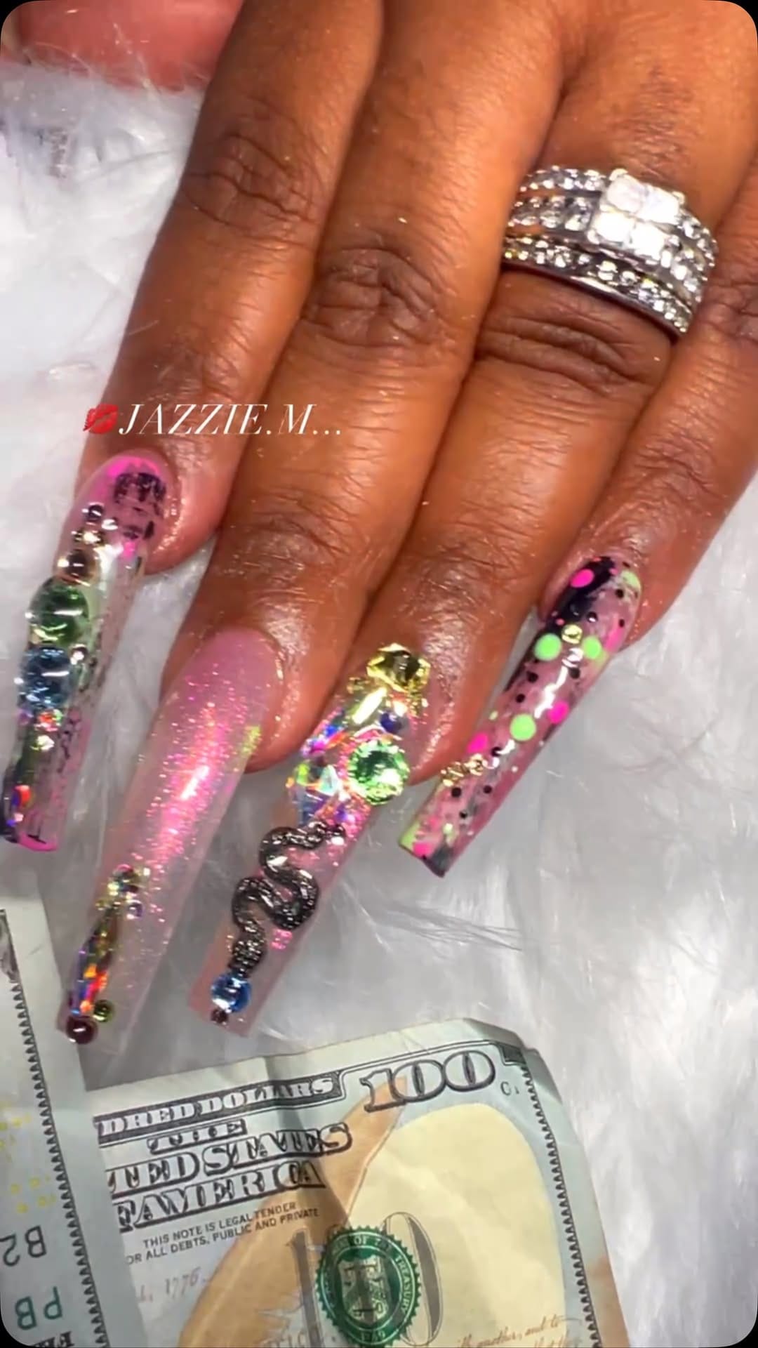 Post 6 by Jai Marie on Instagram (video)