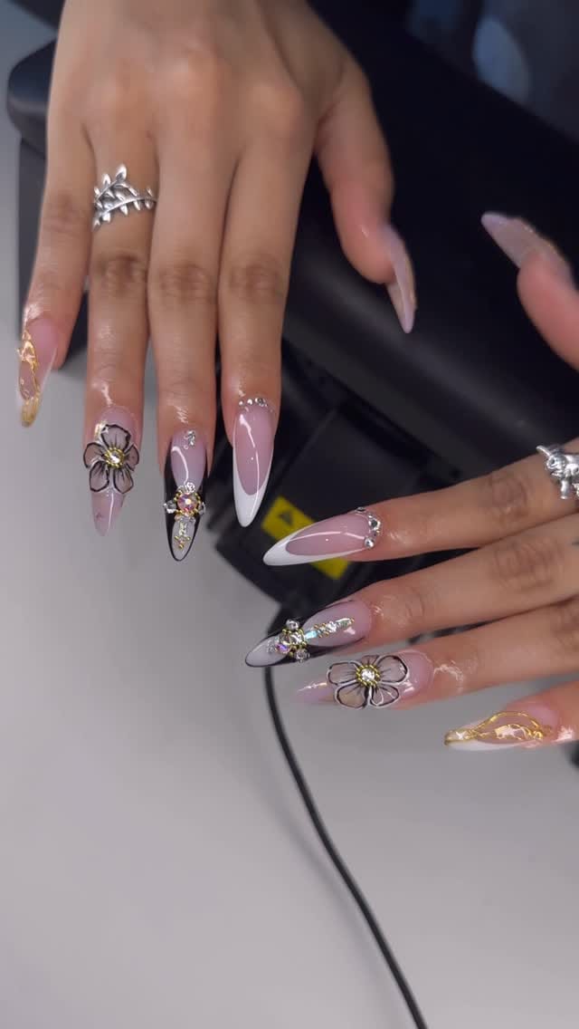 Post 6 by Nail Gawd on Instagram (video)