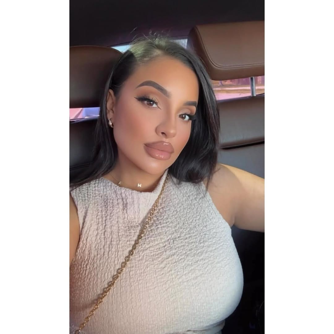 Post 10 by Athena Hernandez on Instagram (image)