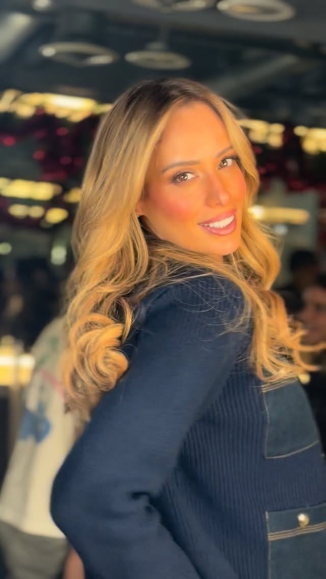 Post 5 by Balayage - Highlights - HairStyles on Instagram (video)