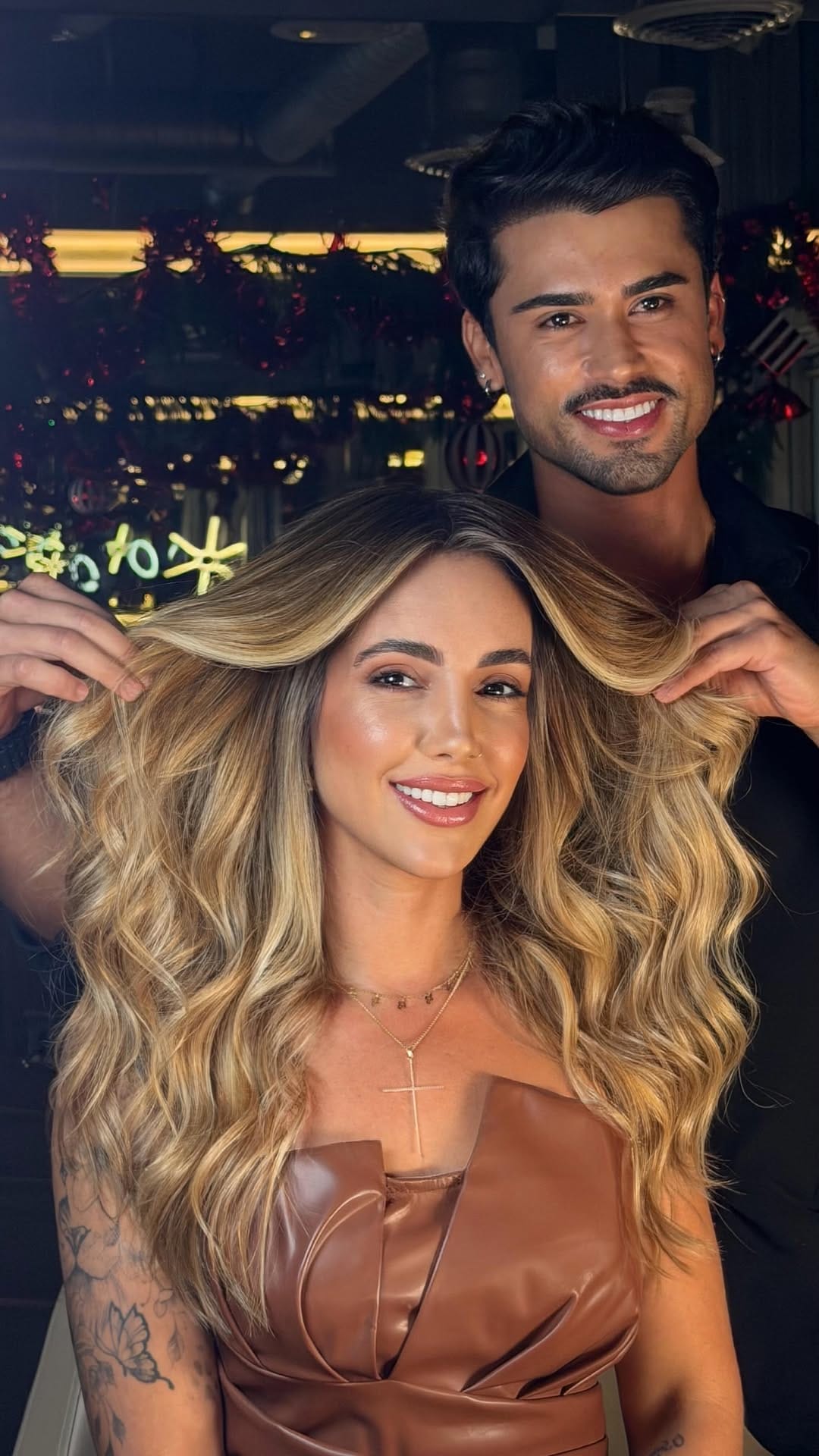 Post 7 by Balayage - Highlights - HairStyles on Instagram (video)