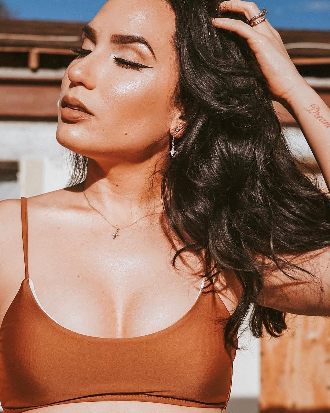 Post 9 by Sleek MakeUP USA on Instagram (image)