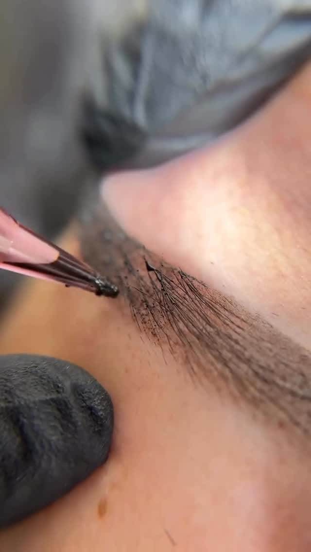 Post 3 by Perma Blend Premium Cosmetic Pigments on Instagram (video)