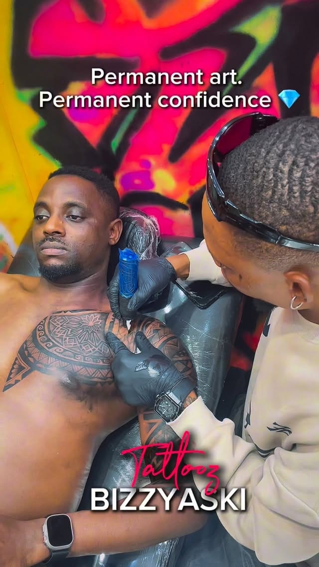 Post 3 by BIZZYASKI TATTOO on Instagram (video)