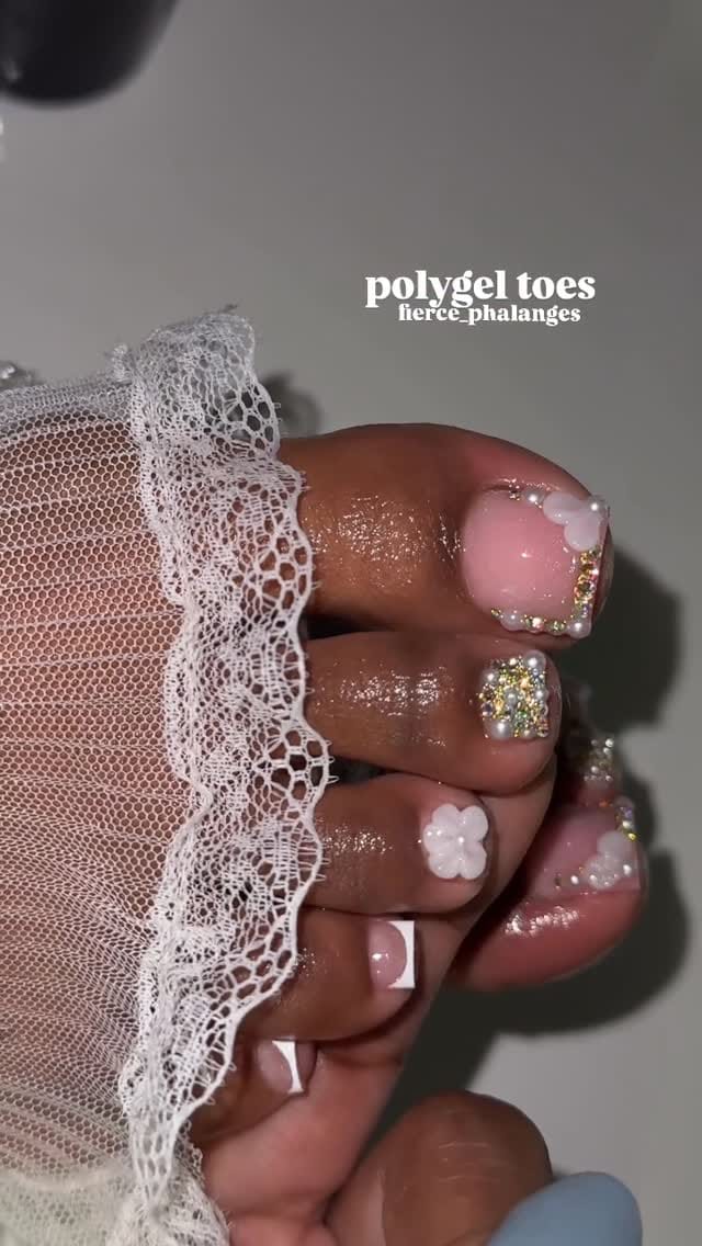 Post 6 by Raymeshia Williams on Instagram (video)