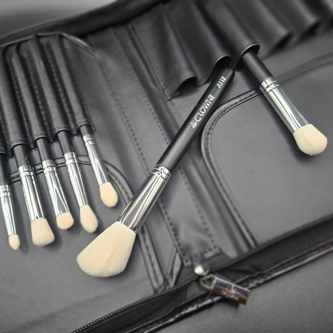 Post 9 by Crown Brush on Instagram (image)