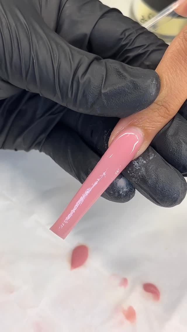 Post 7 by 2Cute Nails on Instagram (video)