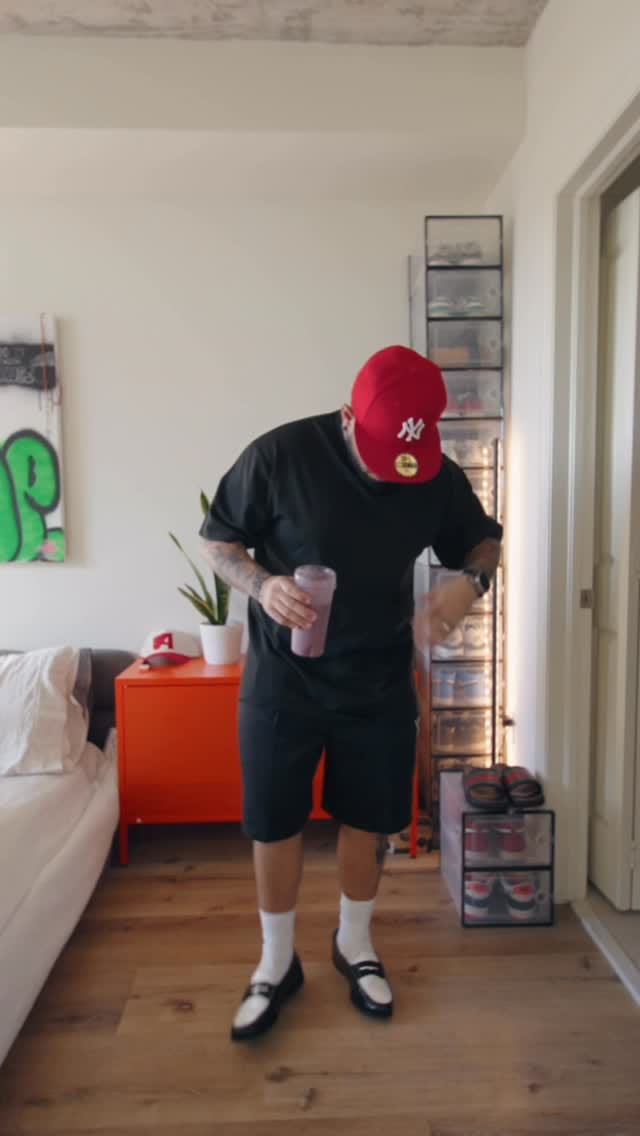 Post 1 by Miami Barber - Henry Rodriguez on Instagram (video)