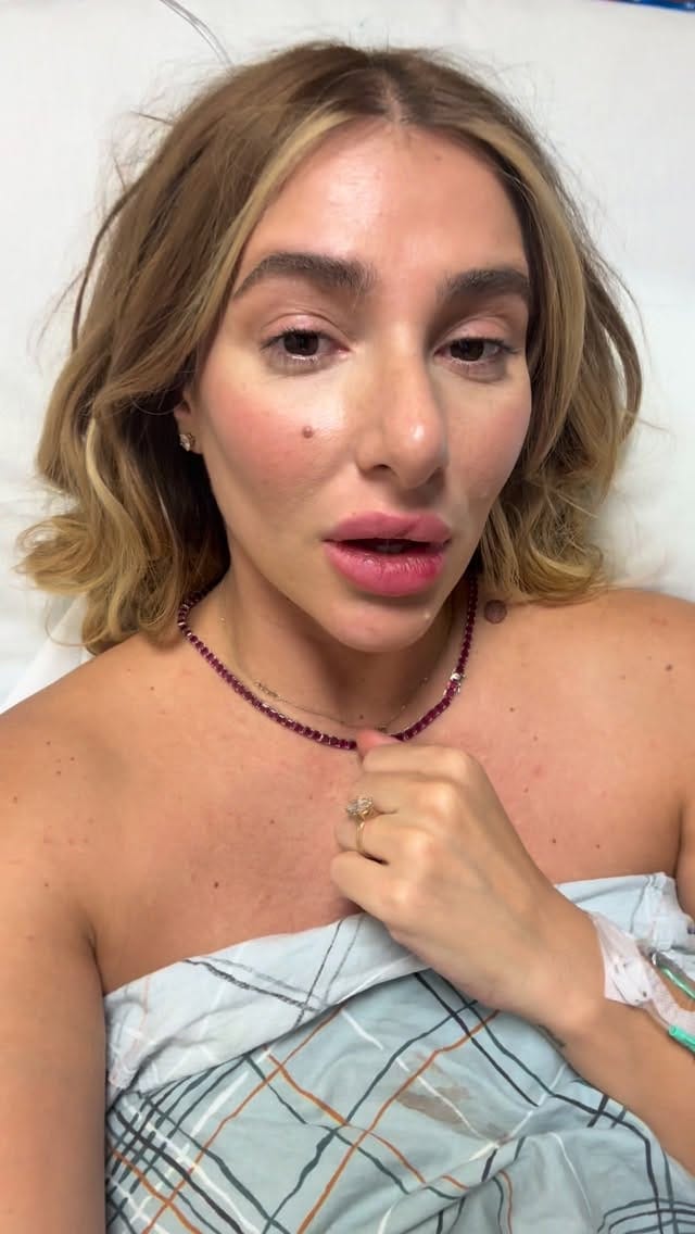 Post 6 by Nuki Cosmetics on Instagram (video)