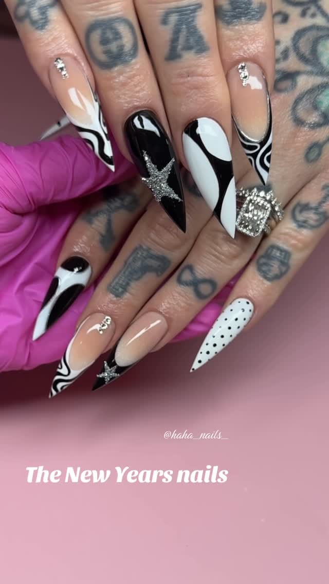 Post 5 by Hailey Ann Hall on Instagram (video)