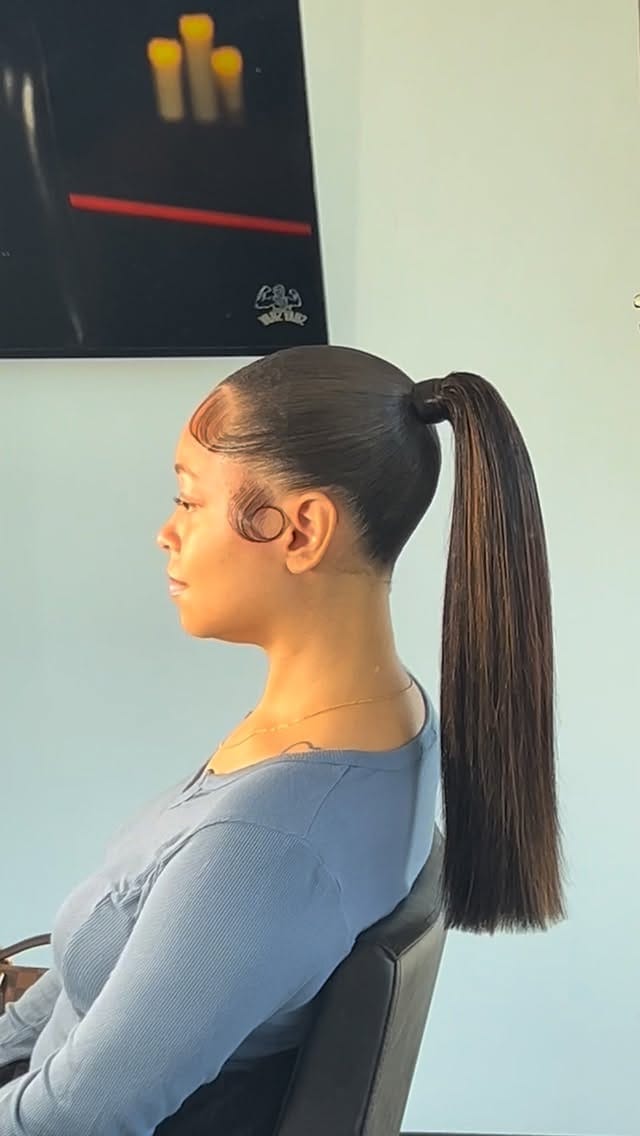 Post 1 by Slimm’s Hair Affair 💗 on Instagram (video)