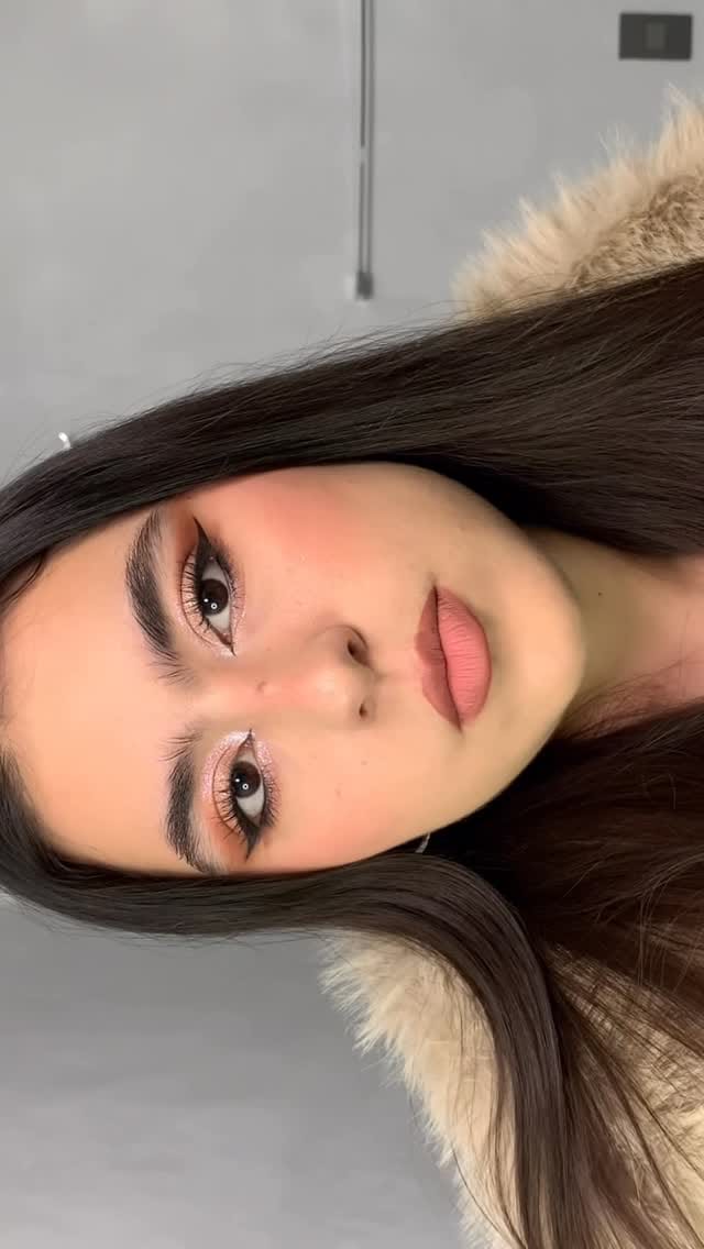 Post 3 by L.A Girl Cosmetics México on Instagram (video)