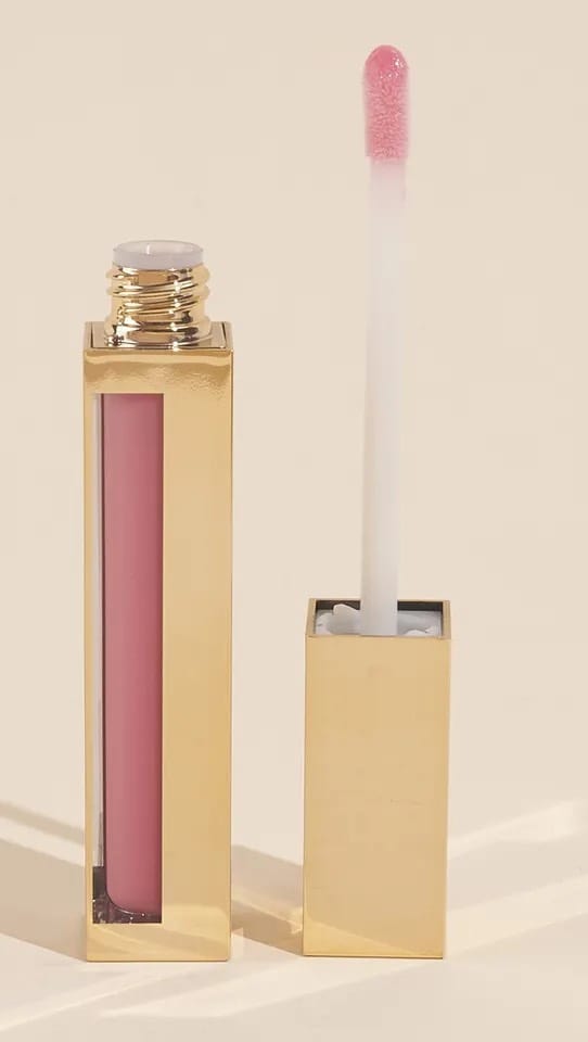 Post 10 by Royal Beaute Cosmetics on Instagram (video)