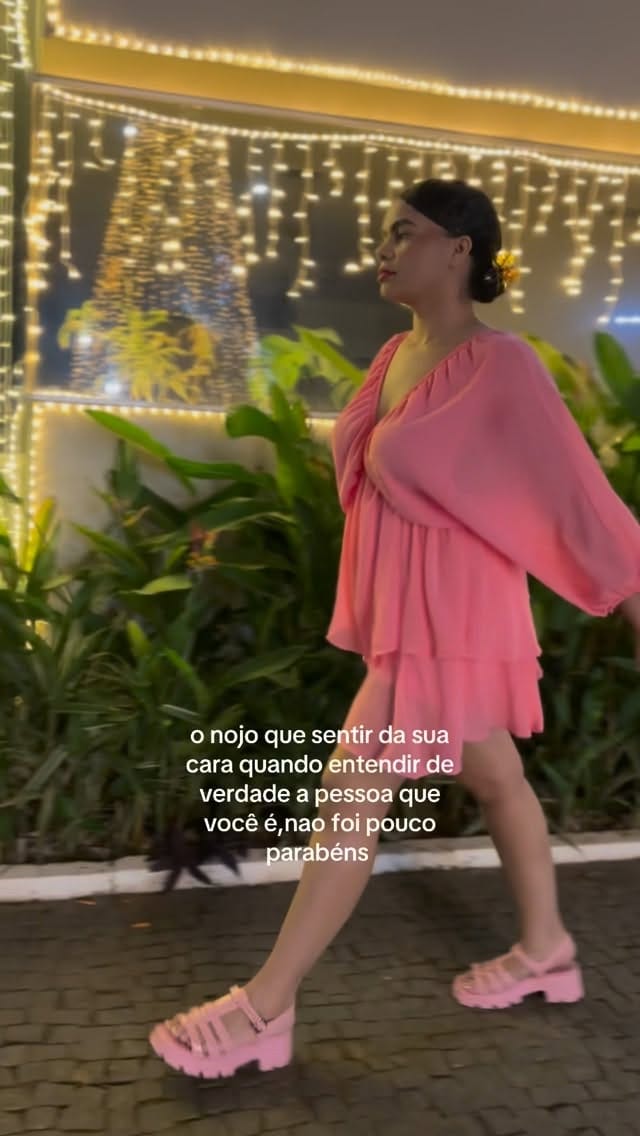 Post 8 by LU SANTOS🧸 on Instagram (video)