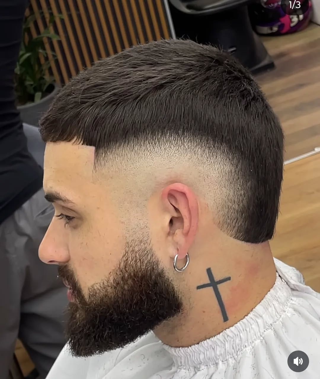 Post 3 by ╟ 🇵🇪 REAL BARBER'S 152K 🇵🇪 ╢ on Instagram (image)