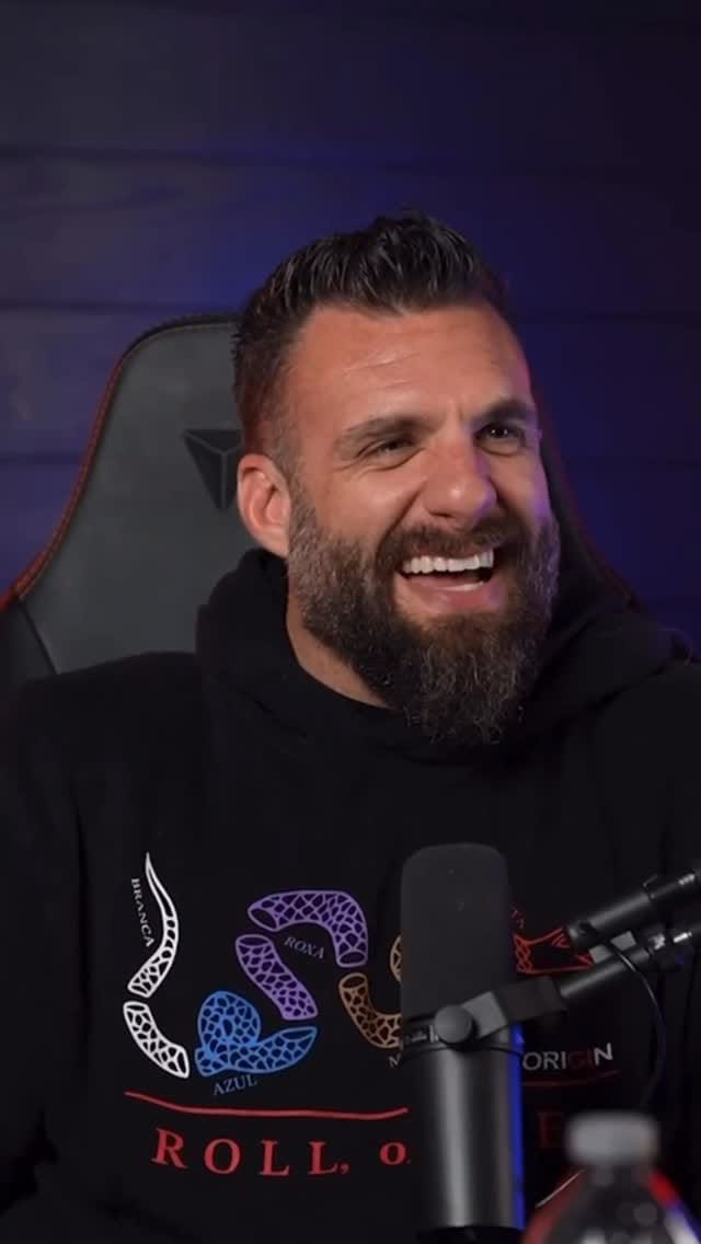 Post 4 by 𝐉𝐨𝐡𝐧𝐧𝐲 𝐒𝐥𝐢𝐜𝐤𝐬 𝐈𝐧𝐜.® on Instagram (video)