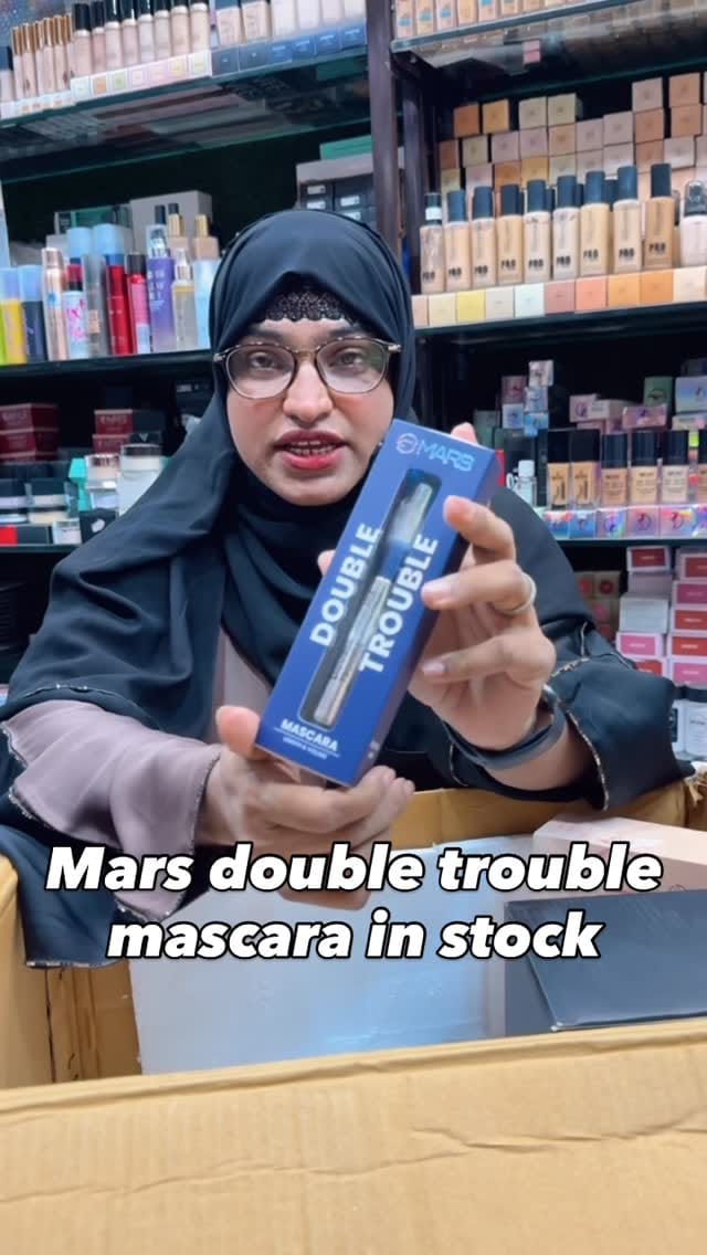 Post 7 by Humera Hafeez | Glam it up cosmetics store on Instagram (video)