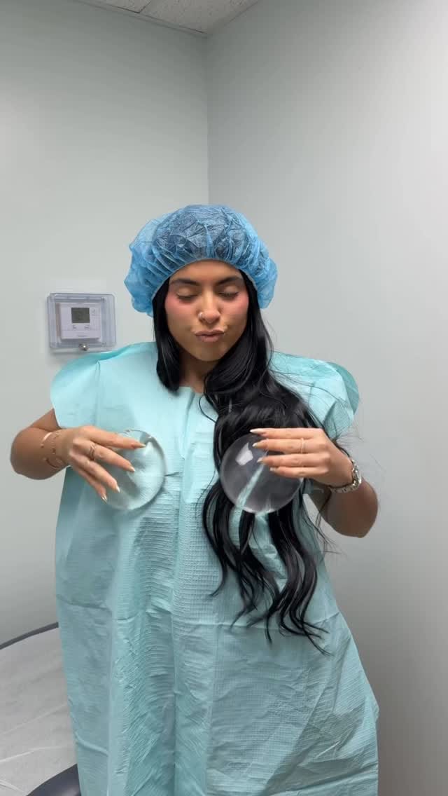 Post 7 by Miami Life Cosmetic Center on Instagram (video)
