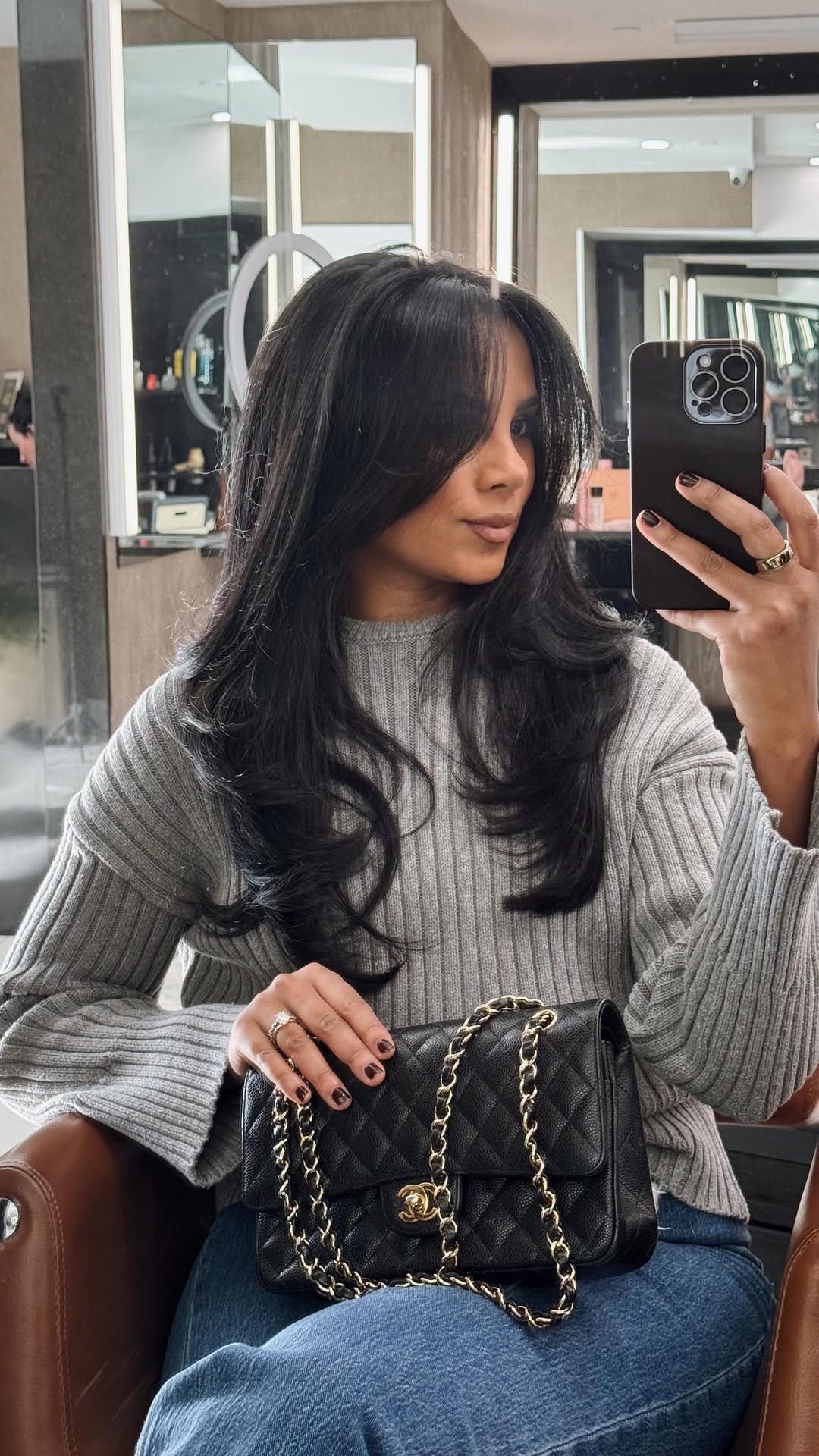 Post 5 by Zoye Beauty Salon on Instagram (video)