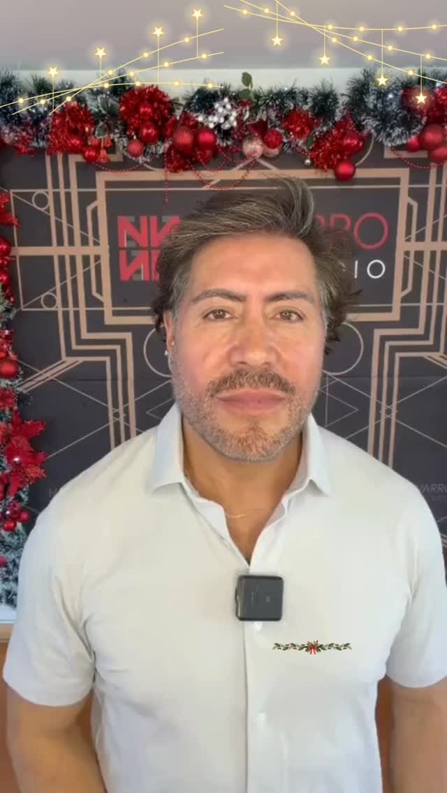 Post 3 by Edgardo Navarro / hair and make up Artist on Instagram (video)