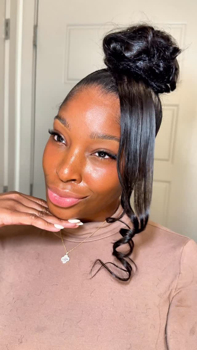Post 3 by HER HAIR COMPANY | LUXURY HAIR on Instagram (video)