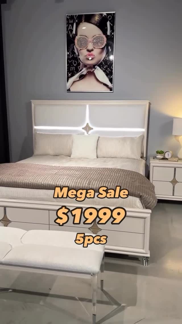 Post 5 by Jessica Mena on Instagram (video)