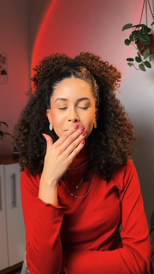Post 2 by Juju Esteves ✨ on Instagram (video)