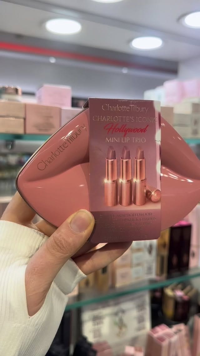 Post 2 by USA Bazaar LLC - Beauty 🇺🇸 on Instagram (video)