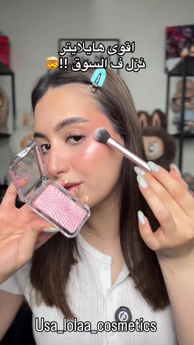 Post 10 by Usa Lolaa Cosmetics on Instagram (video)