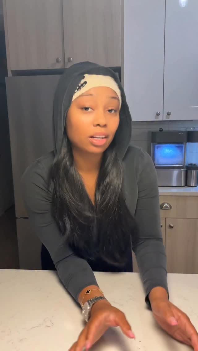 Post 9 by The random side quest queen. on Instagram (video)
