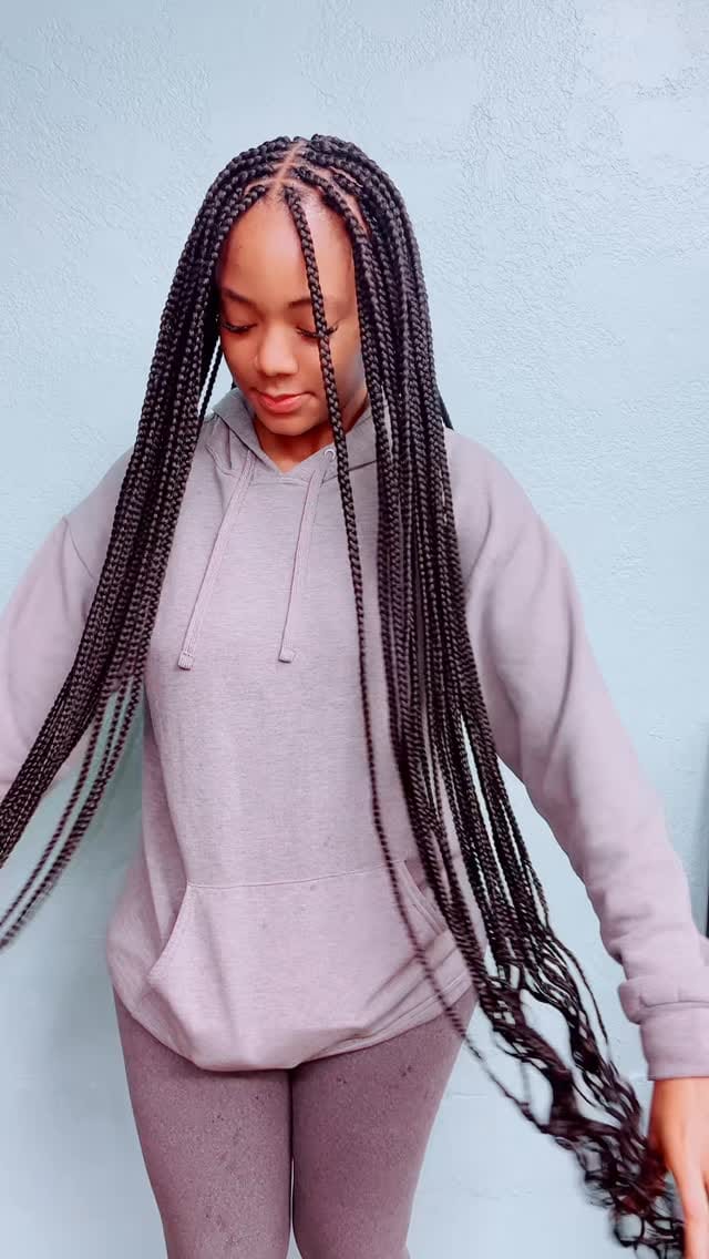 Post 3 by Mae’s Beauty Salon - MBS on Instagram (video)