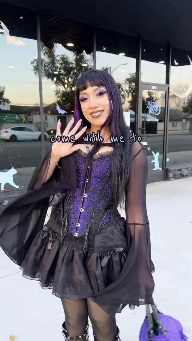 Post 4 by 🌘 Black Moon Cosmetics®️🌒 on Instagram (video)