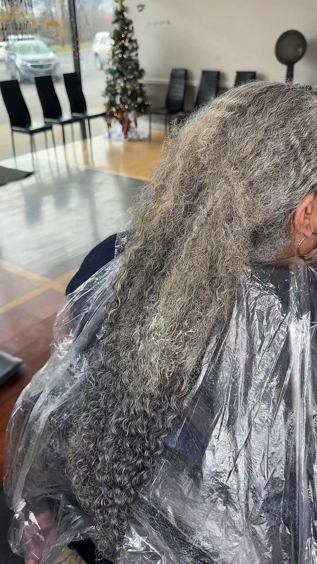 Post 7 by Kiriel Davis on Instagram (video)