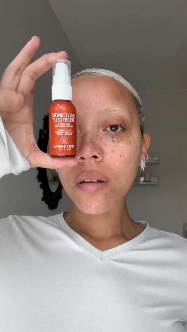 Post 1 by Youth To The People on Instagram (video)