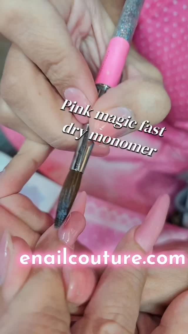 Post 4 by Max Estrada on Instagram (video)