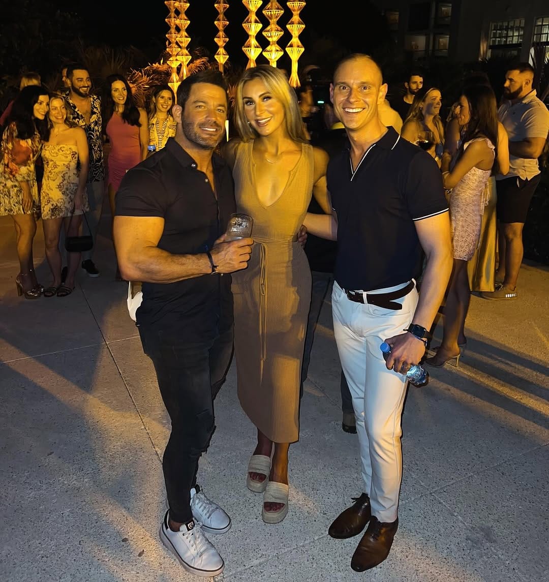Post 10 by Michael Divizio on Instagram (image)
