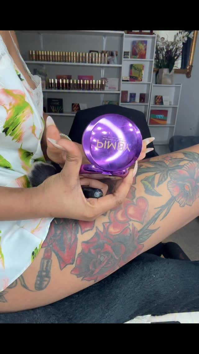 Post 4 by Yolondo Lloy Salmon on Instagram (video)