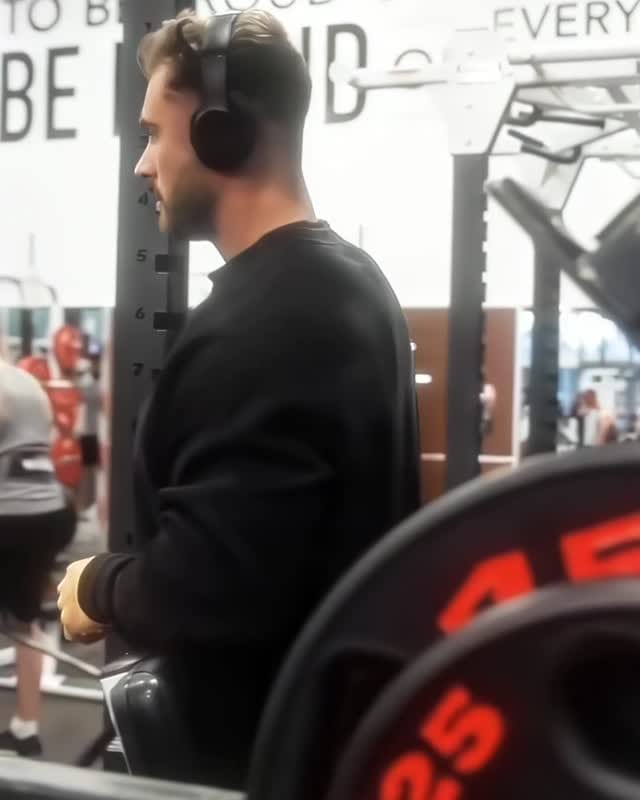Post 8 by gym_.help🇱🇷 on Instagram (video)