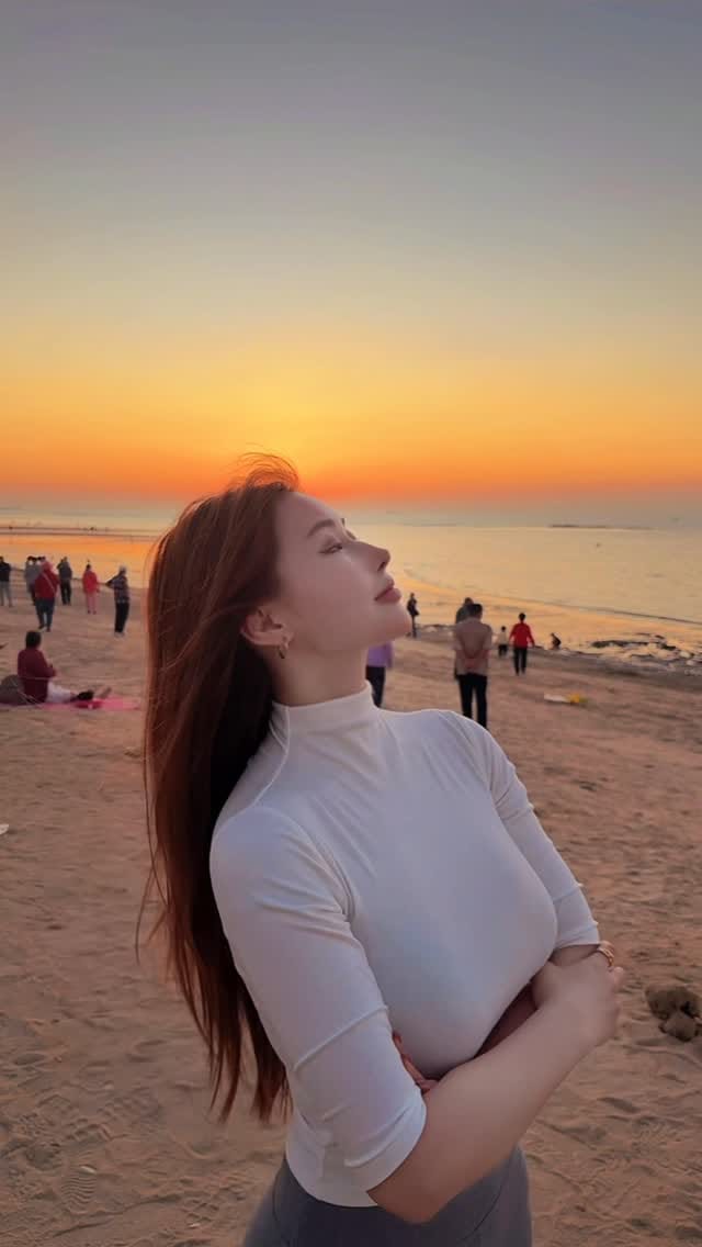 Post 1 by SauSau 李彧秀 on Instagram (video)