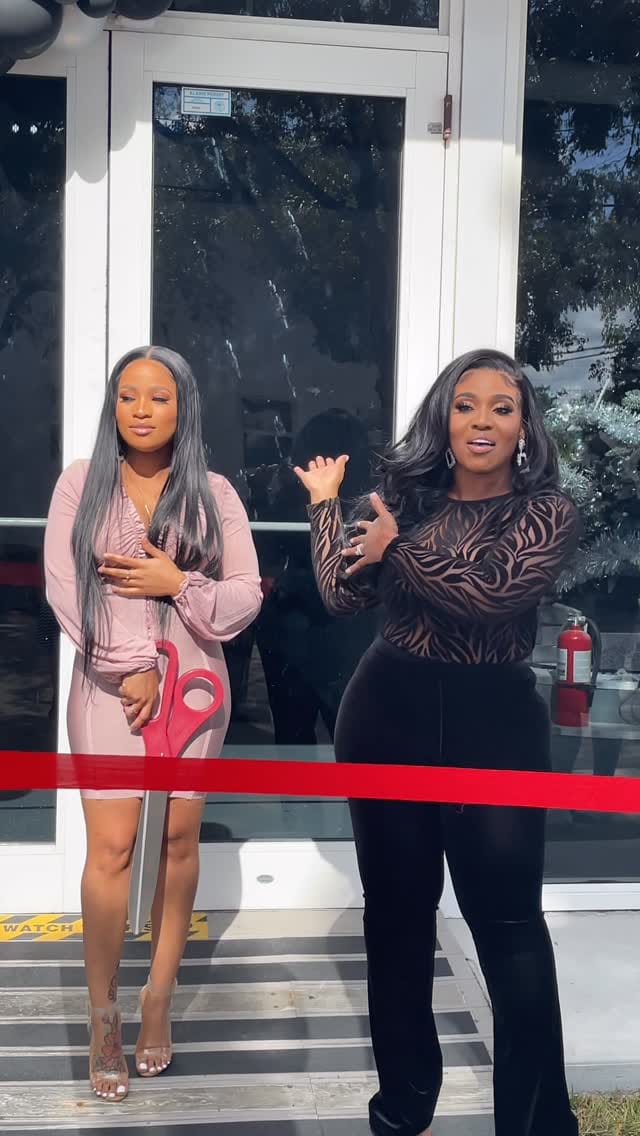 Post 9 by Max Beauty on Instagram (video)